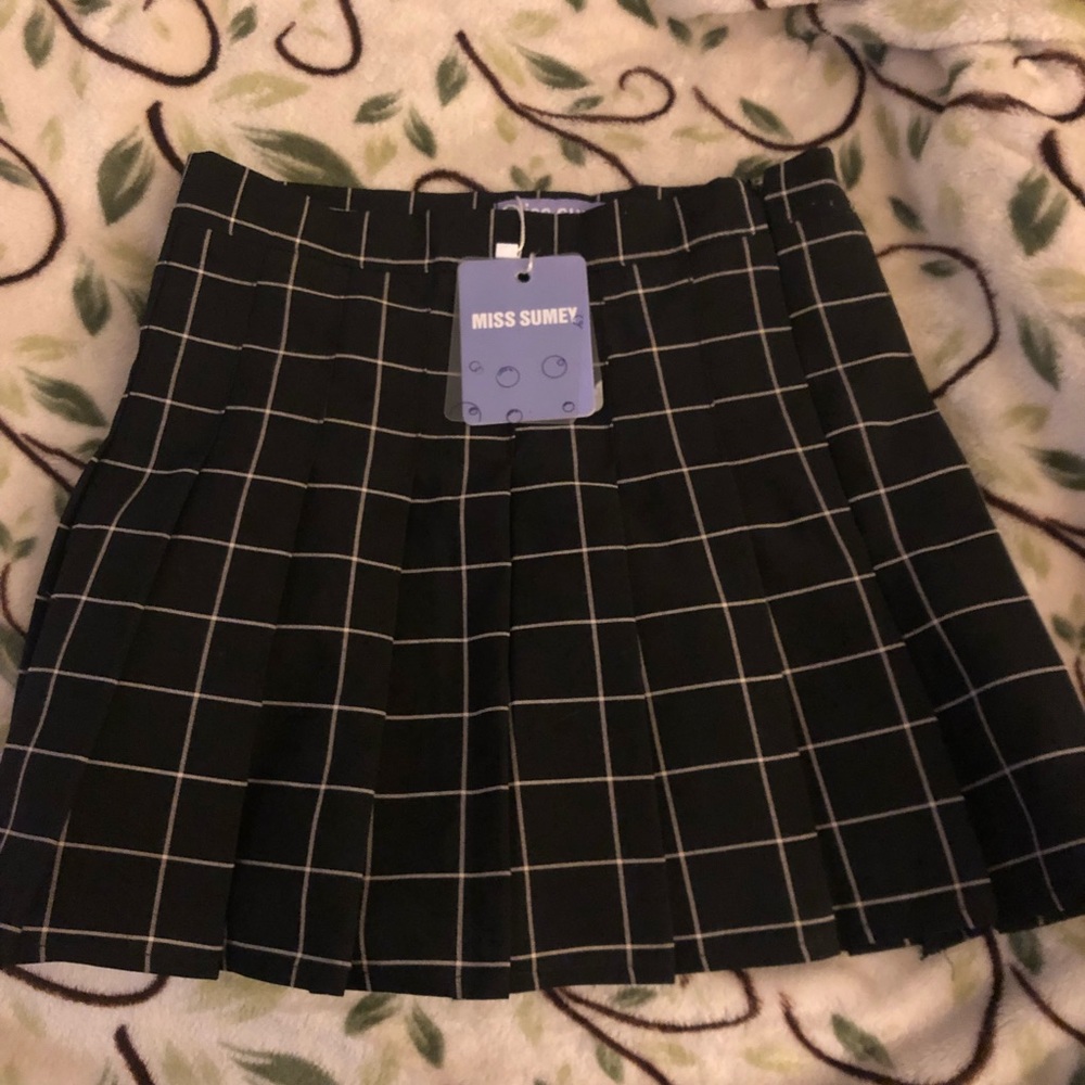 Skirt brand new!!!